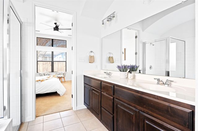 6820 Barstow CT, Austin, TX 78749