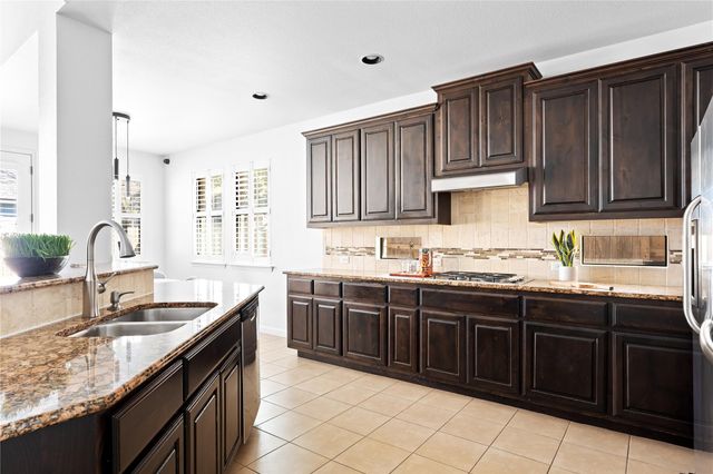 6820 Barstow CT, Austin, TX 78749