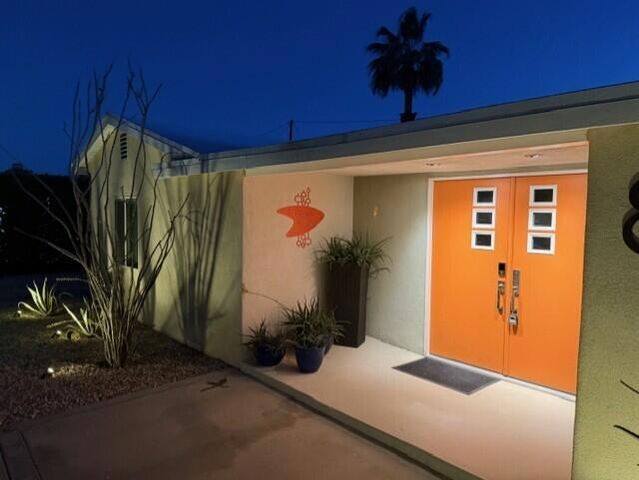 821 S Avenida Evelita, Palm Springs, CA 92264