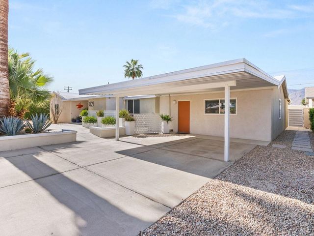 821 S Avenida Evelita, Palm Springs, CA 92264