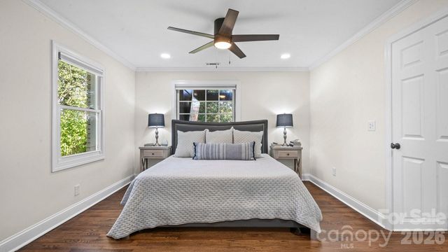 3136 Mathis Drive, Charlotte, NC 28208