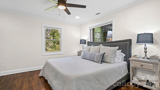 3136 Mathis Drive, Charlotte, NC 28208