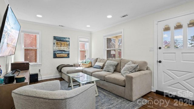 3136 Mathis Drive, Charlotte, NC 28208