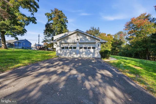 233 DORA AVE, Horsham, PA 19044