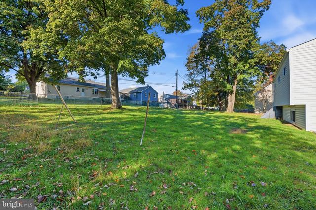 233 DORA AVE, Horsham, PA 19044