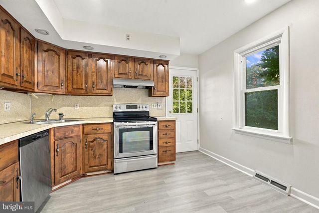 233 DORA AVE, Horsham, PA 19044