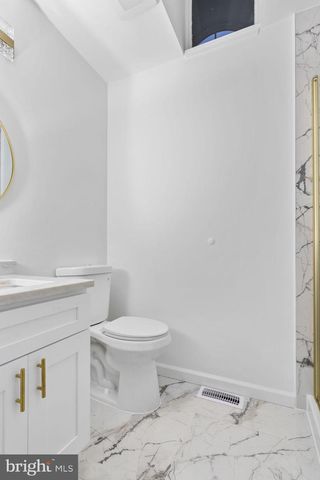 1 SESAME DR, Lumberton, NJ 08048