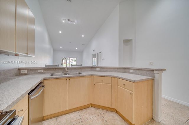 3365 NE 11th Dr 3365, Homestead, FL 33033