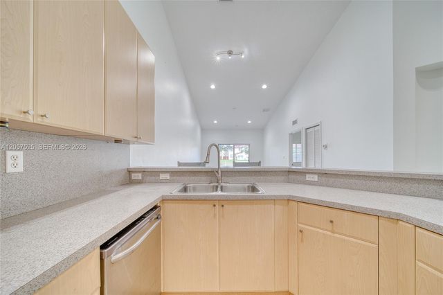 3365 NE 11th Dr 3365, Homestead, FL 33033