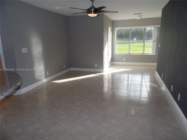 3350 N Pinewalk Dr N 1415, Margate, FL 33063