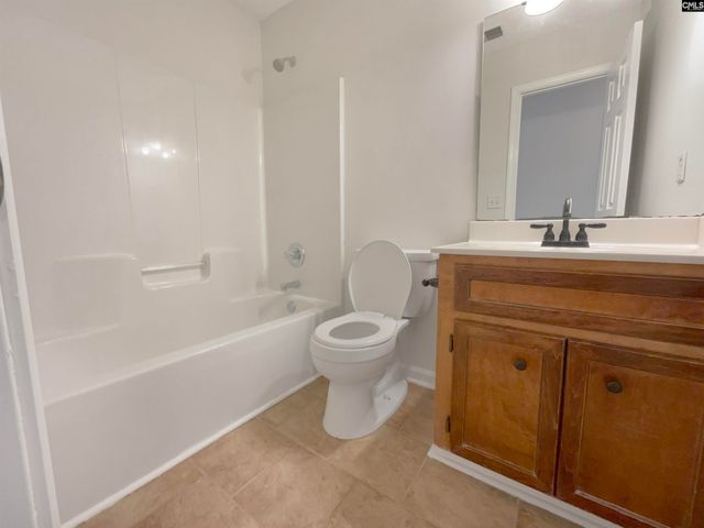 87 Elmwood Boulevard S, Elgin, SC 29045