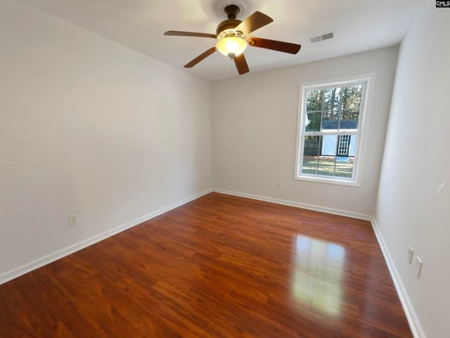 87 Elmwood Boulevard S, Elgin, SC 29045