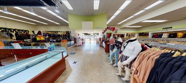 960 S Santa Fe Ave, Vista, CA 92084