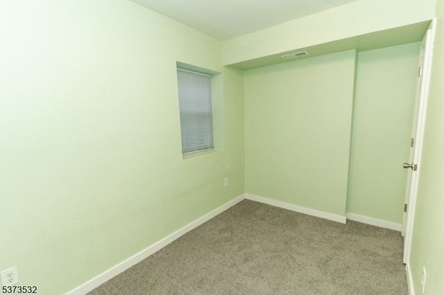 30 Kearny St, Newark City, NJ 07104