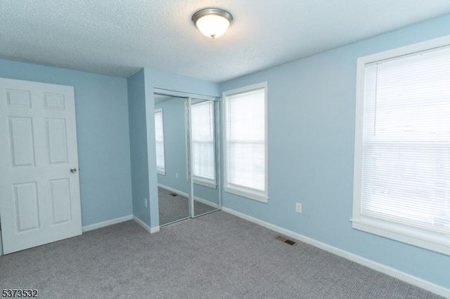 30 Kearny St, Newark City, NJ 07104