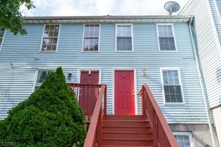 30 Kearny St, Newark City, NJ 07104