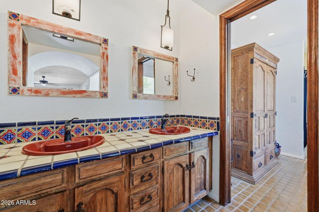 6602 E THUNDERBIRD Road, Scottsdale, AZ 85254