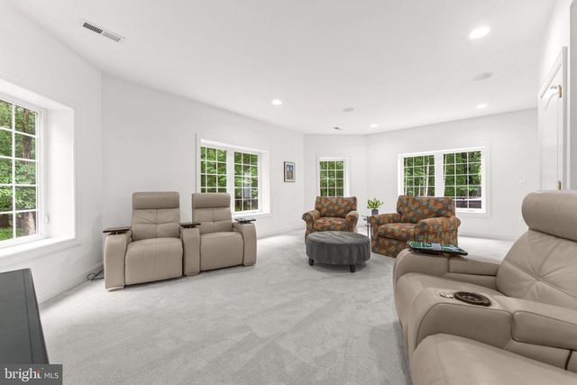 12804 ROSE GROVE DR, Oak Hill, VA 20171