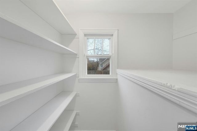 32 7th Avenue, Manville, NJ 08835