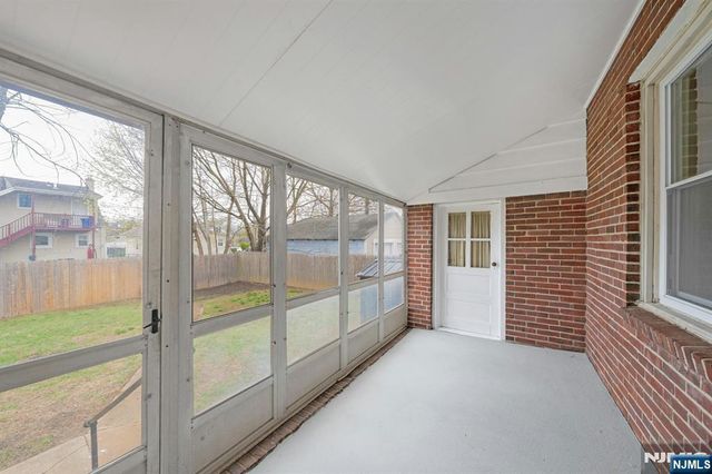 32 7th Avenue, Manville, NJ 08835