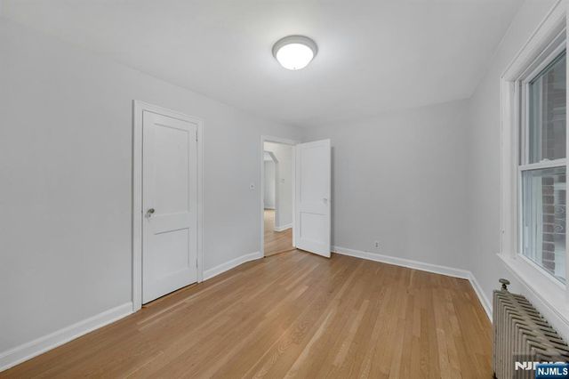 32 7th Avenue, Manville, NJ 08835