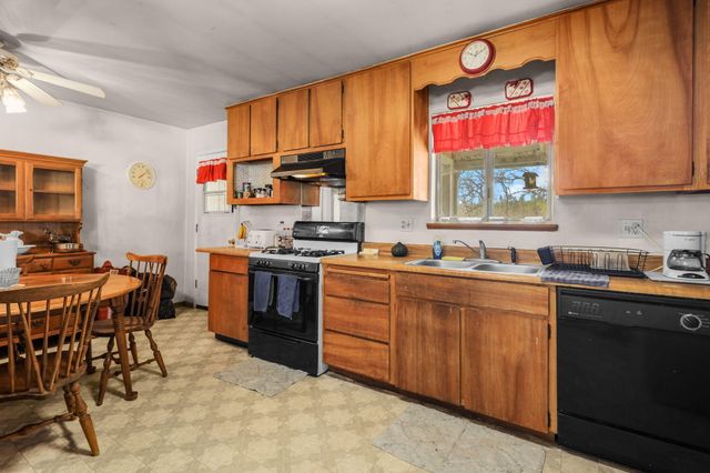 16990 Benson Road, Cottonwood, CA 96022