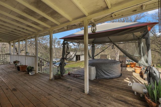 16990 Benson Road, Cottonwood, CA 96022