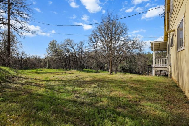 16990 Benson Road, Cottonwood, CA 96022