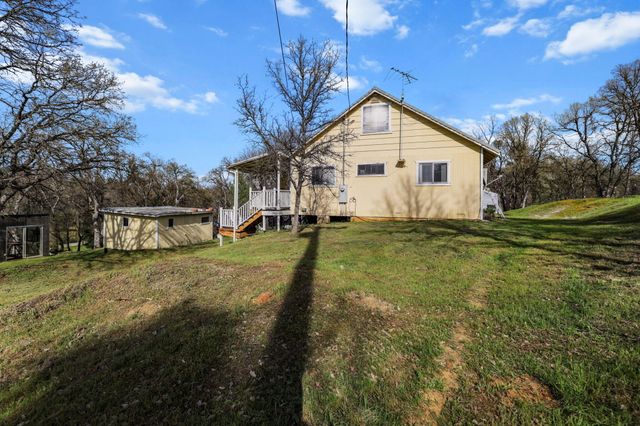 16990 Benson Road, Cottonwood, CA 96022