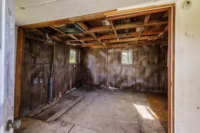 16990 Benson Road, Cottonwood, CA 96022