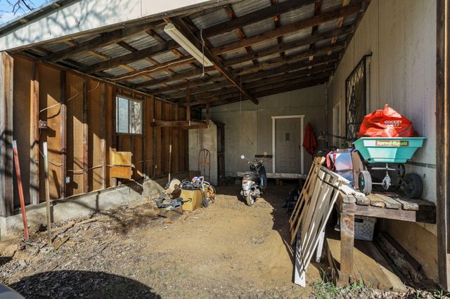 16990 Benson Road, Cottonwood, CA 96022