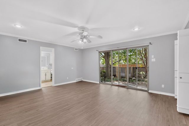 3517 Northwest Parkway, University Park, TX 75225