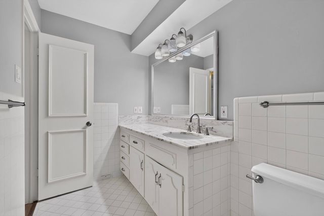 3517 Northwest Parkway, University Park, TX 75225
