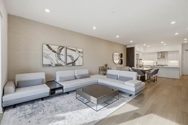 1604 Rivington, Irvine, CA 92612