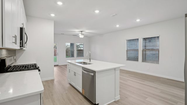 503 Green Gables Drive, Princeton, TX 75071