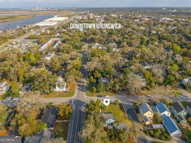 400 Dartmouth Street, Brunswick, GA 31520