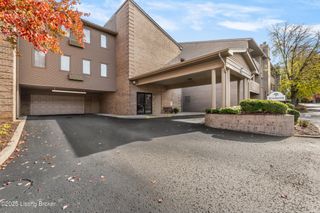 4125 Browns Ln UNIT 213, Louisville, KY 40220