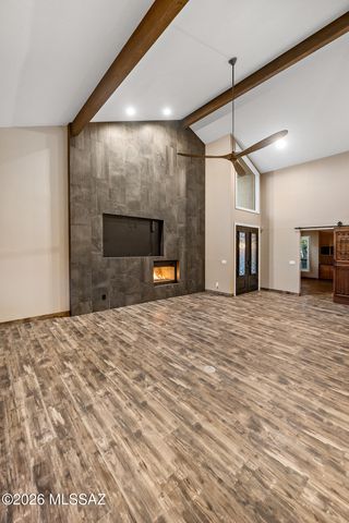 8589 N Arnold Palmer Drive, Tucson, AZ 85742