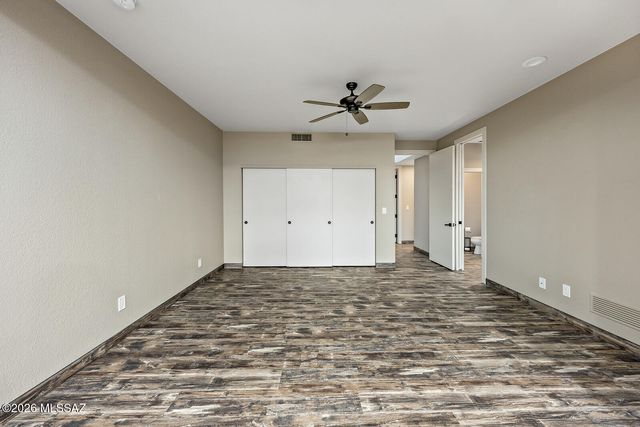 8589 N Arnold Palmer Drive, Tucson, AZ 85742