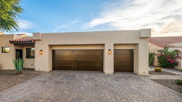 8589 N Arnold Palmer Drive, Tucson, AZ 85742