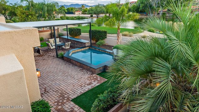 8589 N Arnold Palmer Drive, Tucson, AZ 85742