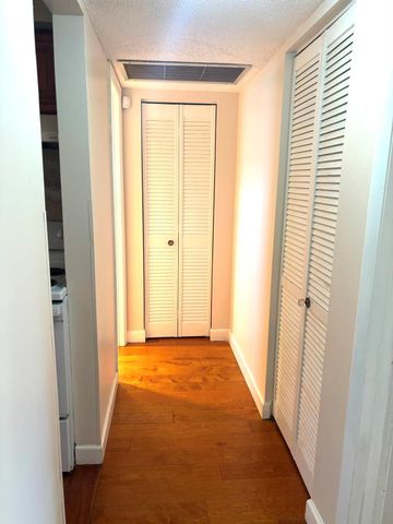 705 Lori Drive 204, Palm Springs, FL 33461