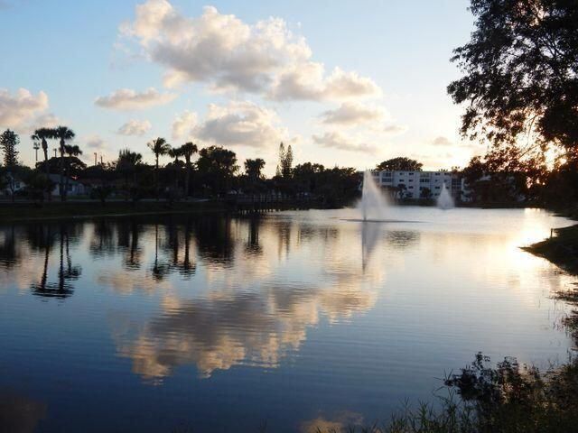 705 Lori Drive 204, Palm Springs, FL 33461