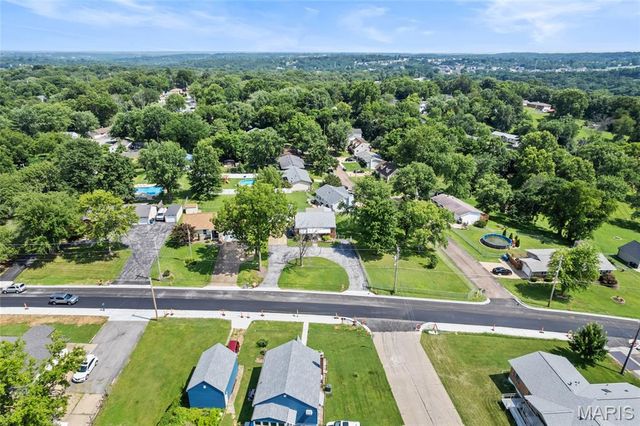 2096 Lonedell Road, Arnold, MO 63010