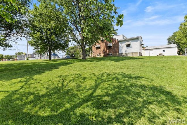 2096 Lonedell Road, Arnold, MO 63010