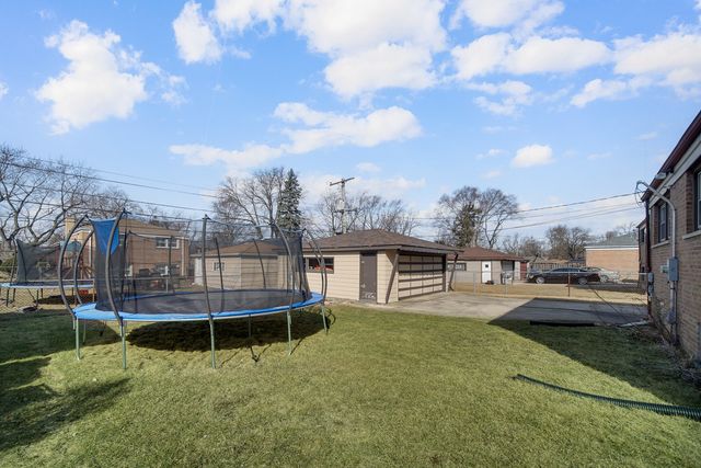 16050 Ellis Avenue, South Holland, IL 60473