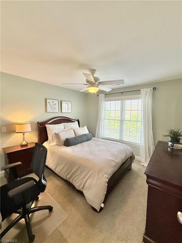 116 Kiawah Island Drive, Winston-salem, NC 27107