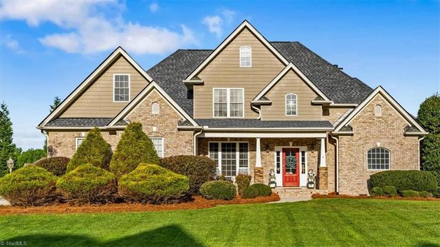 116 Kiawah Island Drive, Winston-salem, NC 27107