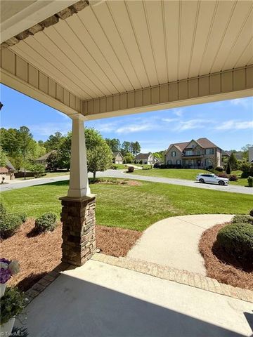116 Kiawah Island Drive, Winston-salem, NC 27107