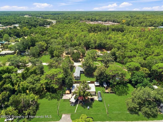 7608 W Otter Street, Homosassa, FL 34446